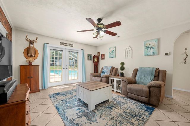 6459 SE COUNTY ROAD 337, Newberry, FL 32669