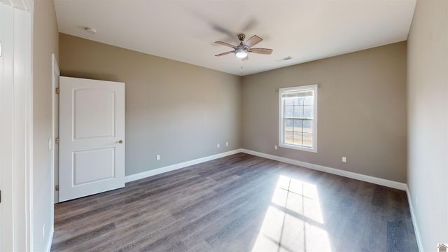 3440 Trail Head Dr. UNIT 101, Paducah, KY 42001