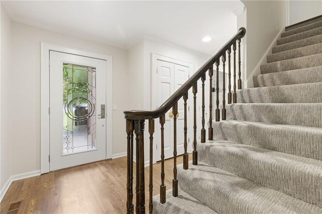 5204 W 112TH Street, Leawood, KS 66211