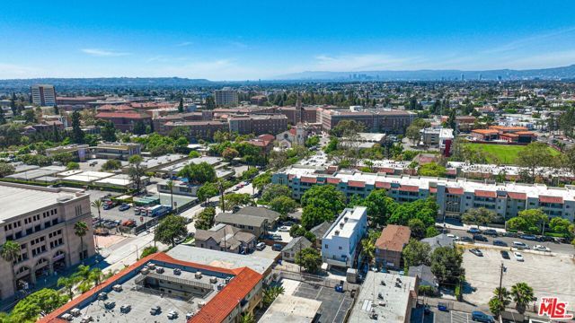 3042 Royal Street, Los Angeles, CA 90007