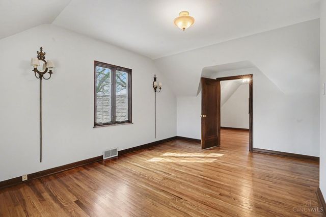 2800 Grand Avenue, Middletown, OH 45044