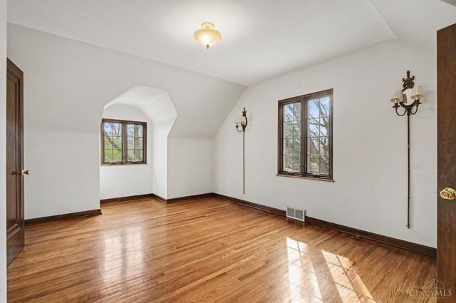 2800 Grand Avenue, Middletown, OH 45044