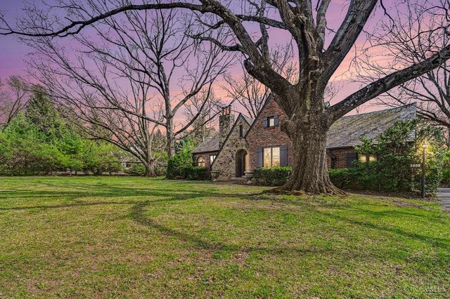 2800 Grand Avenue, Middletown, OH 45044