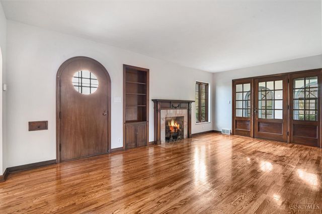 2800 Grand Avenue, Middletown, OH 45044