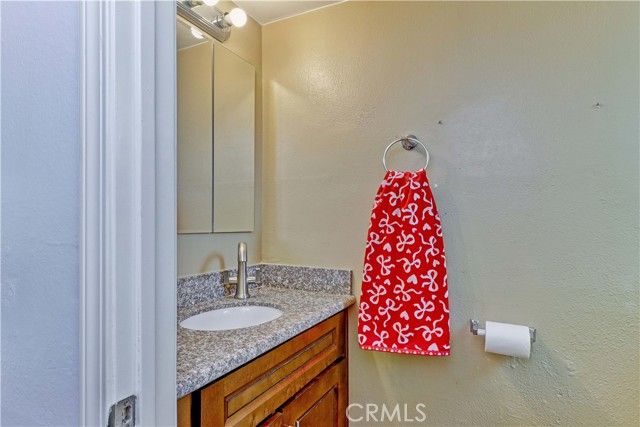 19788 Cambridge, Huntington Beach, CA 92646