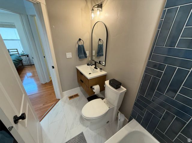 164 W BARRY LINKS WAY, South Salt Lake, UT 84115