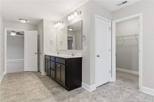 588 Angel Oak Drive, Bunnlevel, NC 28323