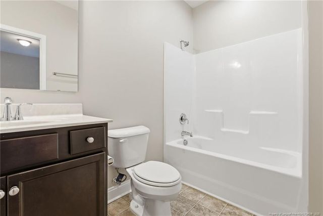 588 Angel Oak Drive, Bunnlevel, NC 28323