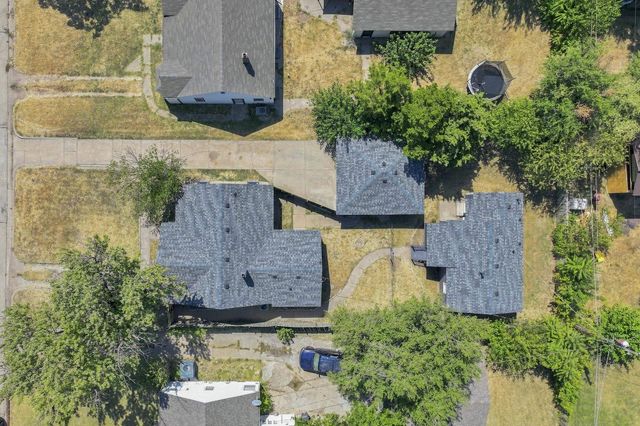 1825 S Elizabeth, Wichita, KS 67213
