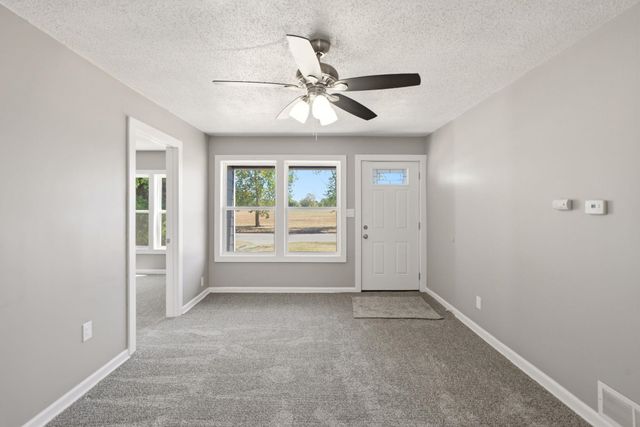 1825 S Elizabeth, Wichita, KS 67213