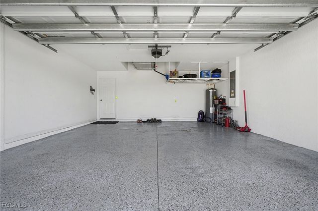 2725 NW 19th PL, Cape Coral, FL 33993