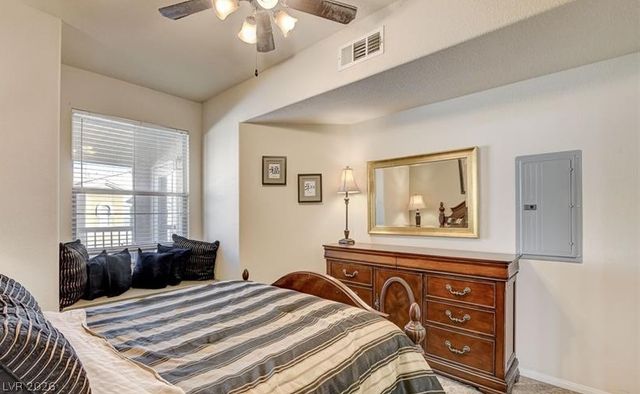 9975 Peace Way 2118, Las Vegas, NV 89147