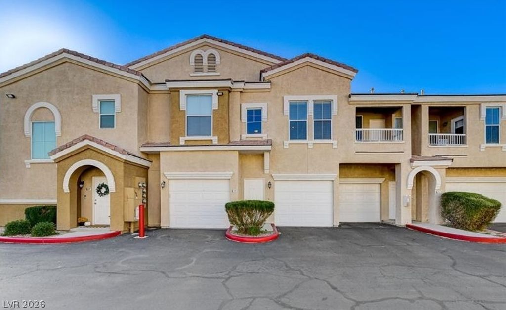 9975 Peace Way 2118, Las Vegas, NV 89147