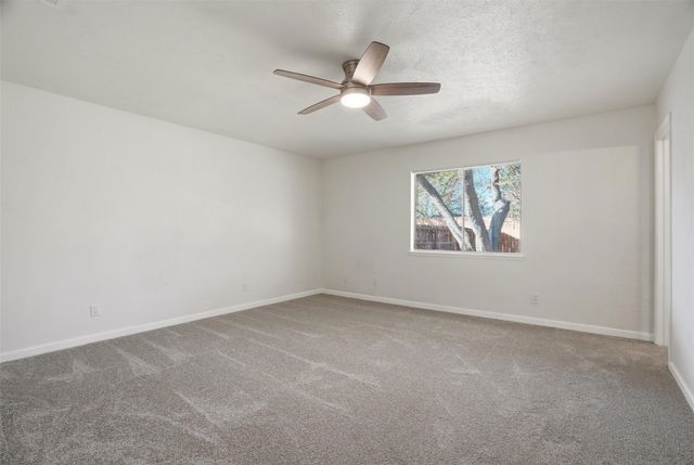 3840 Seven Gables Street, Fort Worth, TX 76133