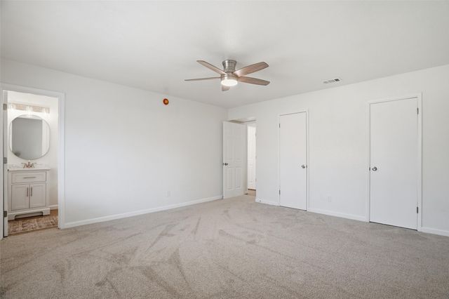 3840 Seven Gables Street, Fort Worth, TX 76133