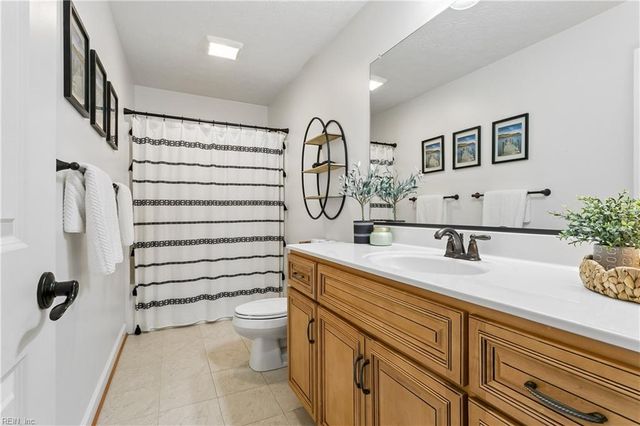 12 Elm ST, Poquoson, VA 23662