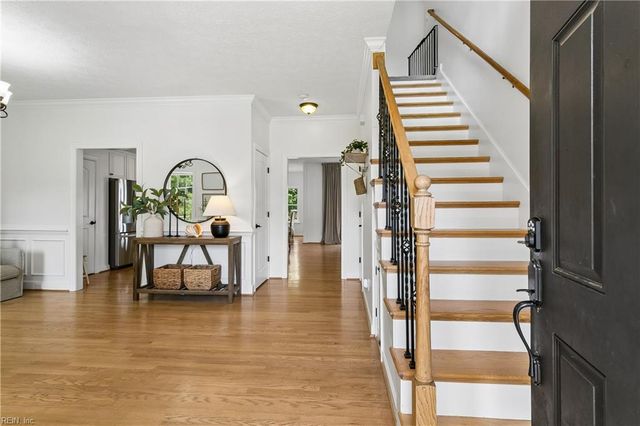 12 Elm ST, Poquoson, VA 23662