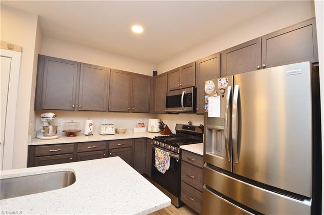823 Pryor Street, Mebane, NC 27302