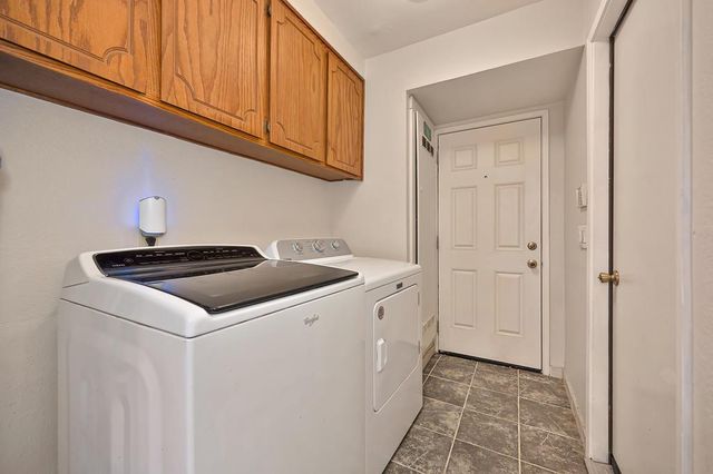 7448 Creekridge Ln, Citrus Heights, CA 95610