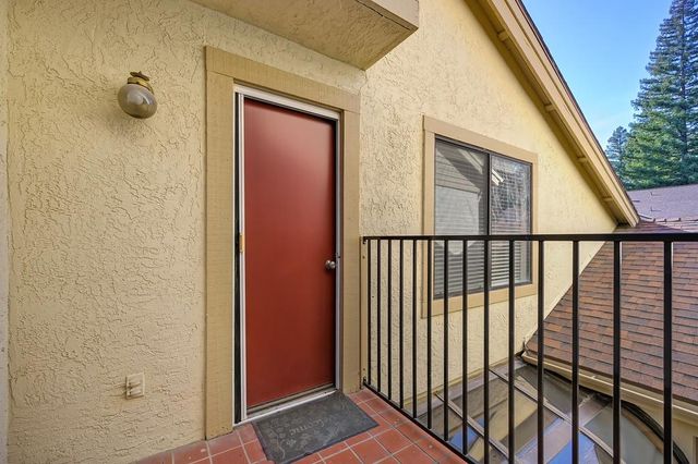 7448 Creekridge Ln, Citrus Heights, CA 95610