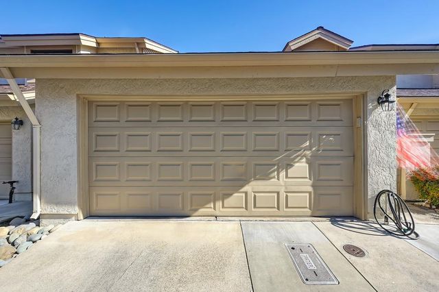 7448 Creekridge Ln, Citrus Heights, CA 95610