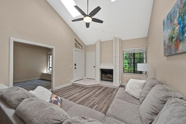7448 Creekridge Ln, Citrus Heights, CA 95610