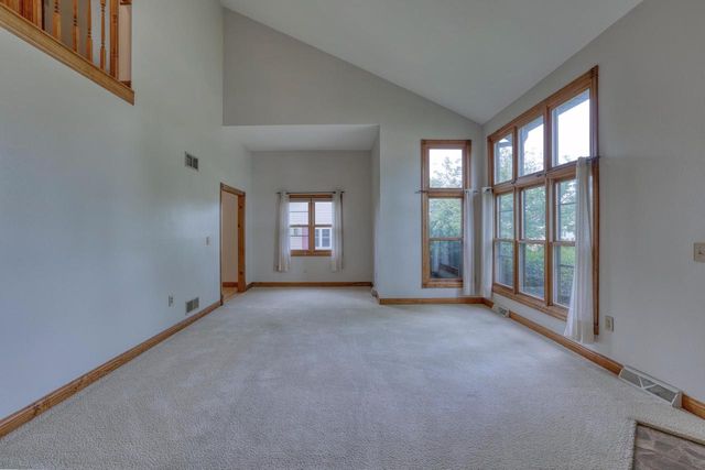 798 Greenway TERRACE, Hartland, WI 53029