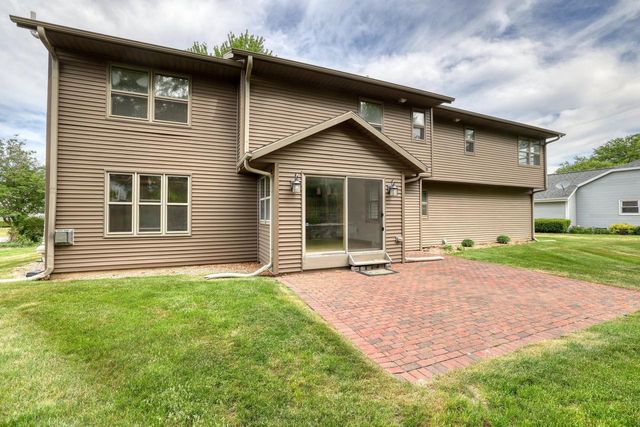 798 Greenway TERRACE, Hartland, WI 53029