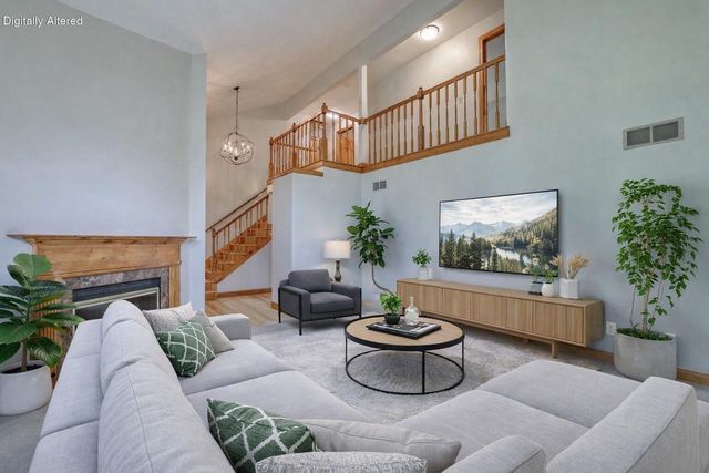 798 Greenway TERRACE, Hartland, WI 53029
