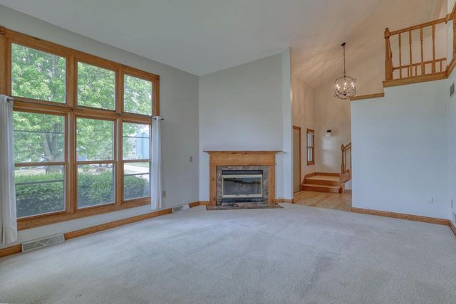 798 Greenway TERRACE, Hartland, WI 53029