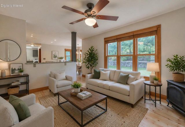 798 Greenway TERRACE, Hartland, WI 53029