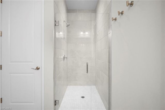 14720 Kingfisher LOOP, Naples, FL 34120