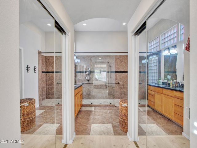 16621 S 14TH Street, Phoenix, AZ 85048