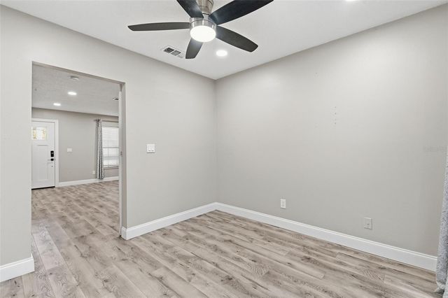 9993 86TH ST, Seminole, FL 33777