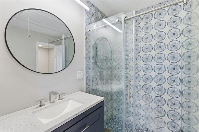 9993 86TH ST, Seminole, FL 33777