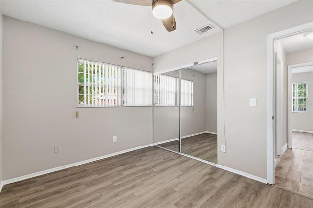 9993 86TH ST, Seminole, FL 33777