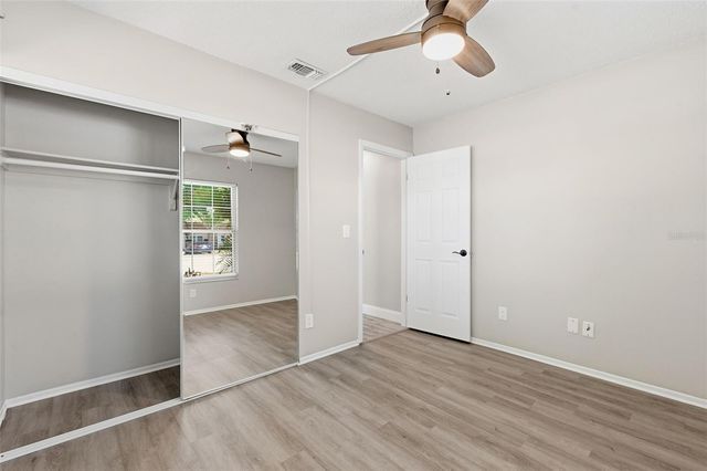 9993 86TH ST, Seminole, FL 33777