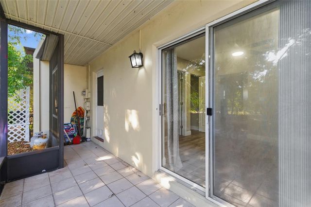 9993 86TH ST, Seminole, FL 33777