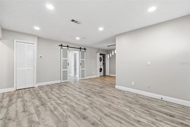 9993 86TH ST, Seminole, FL 33777