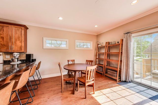 6067 N OCONTO Avenue, Chicago, IL 60631