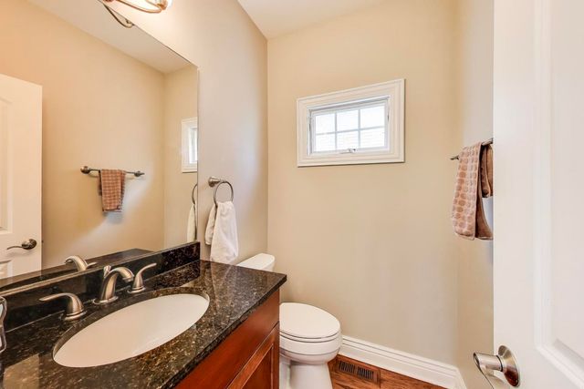 6067 N OCONTO Avenue, Chicago, IL 60631