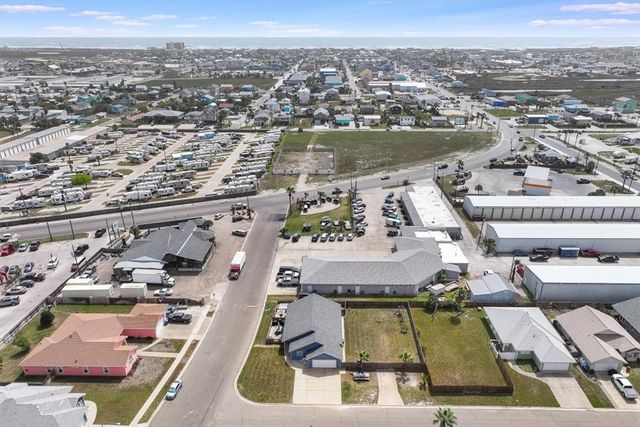 509 Rockport Channel, Port Aransas, TX 78373