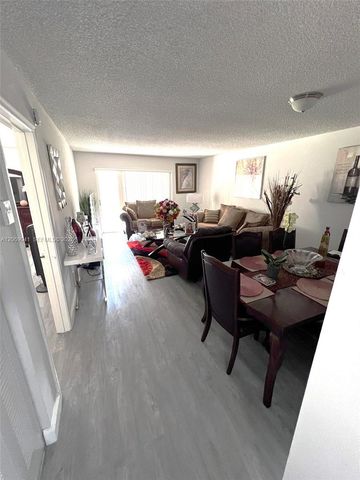 3531 Inverrary Drive 306, Lauderhill, FL 33319