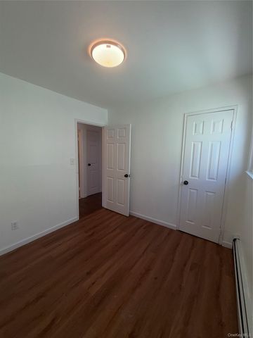 453 Beach 63rd Street 2nd Floor, Far Rockaway, NY 11692