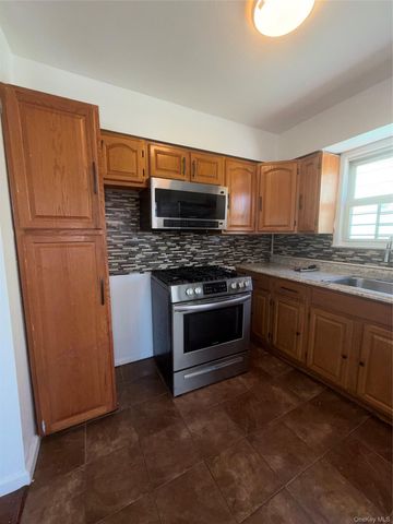 453 Beach 63rd Street 2nd Floor, Far Rockaway, NY 11692