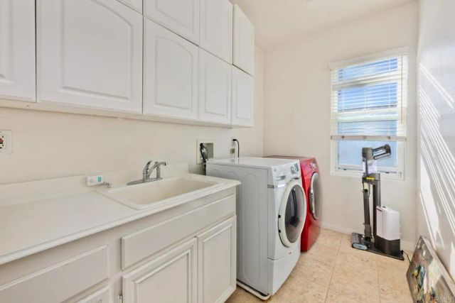 1747 Oriole Ct, Carlsbad, CA 92011