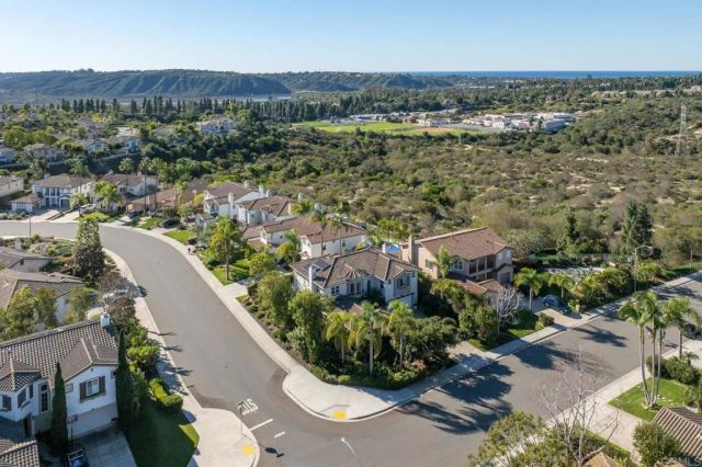 1747 Oriole Ct, Carlsbad, CA 92011