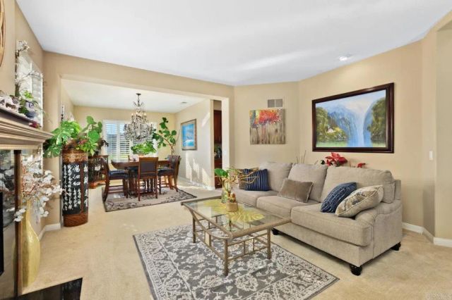 1747 Oriole Ct, Carlsbad, CA 92011