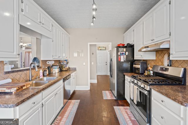 160 Abner Drive, Mcdonough, GA 30252