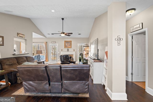 160 Abner Drive, Mcdonough, GA 30252